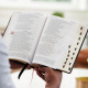 KJV Large Print Reference Bible, Sovereign Collection Leathersoft Black Thumb Index (Indexed)